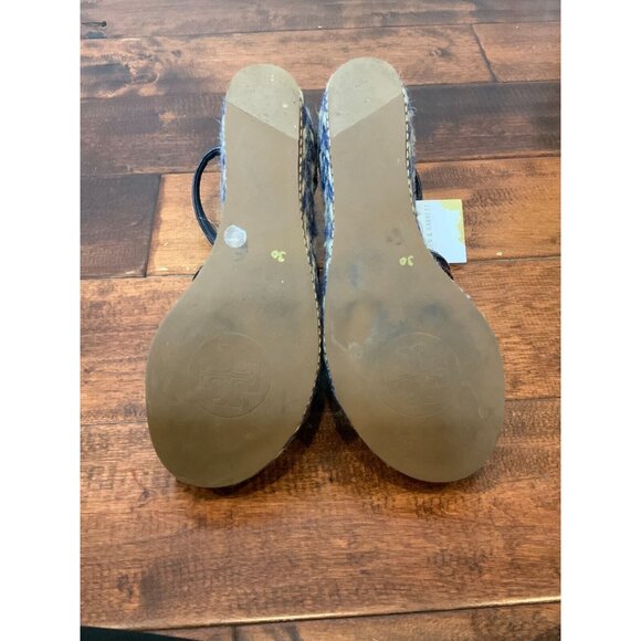 Tory Burch Navy Blue Patent Leather Tribal Espadrille Jute Wedge Sandals Size 9 - Picture 7 of 7